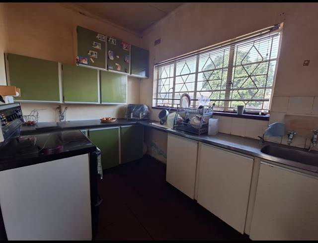 3 BEDROOM HOUSE FOR SALE IN THREE RIVERS